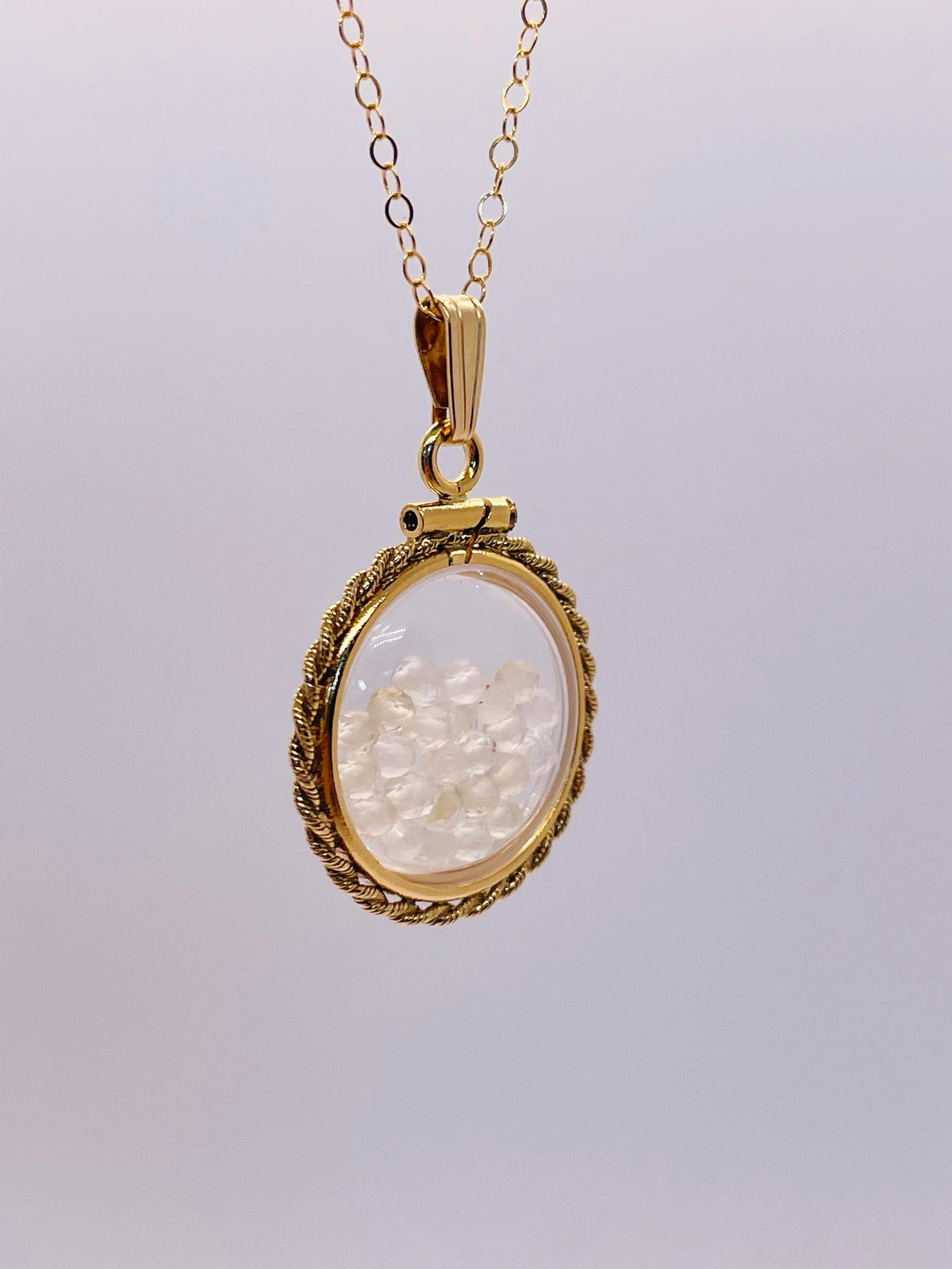 Hand made 21 mm nickel size 14k gold filled lucite genuine citrine shaker locket with rope edge and  beautiful bead crystals.