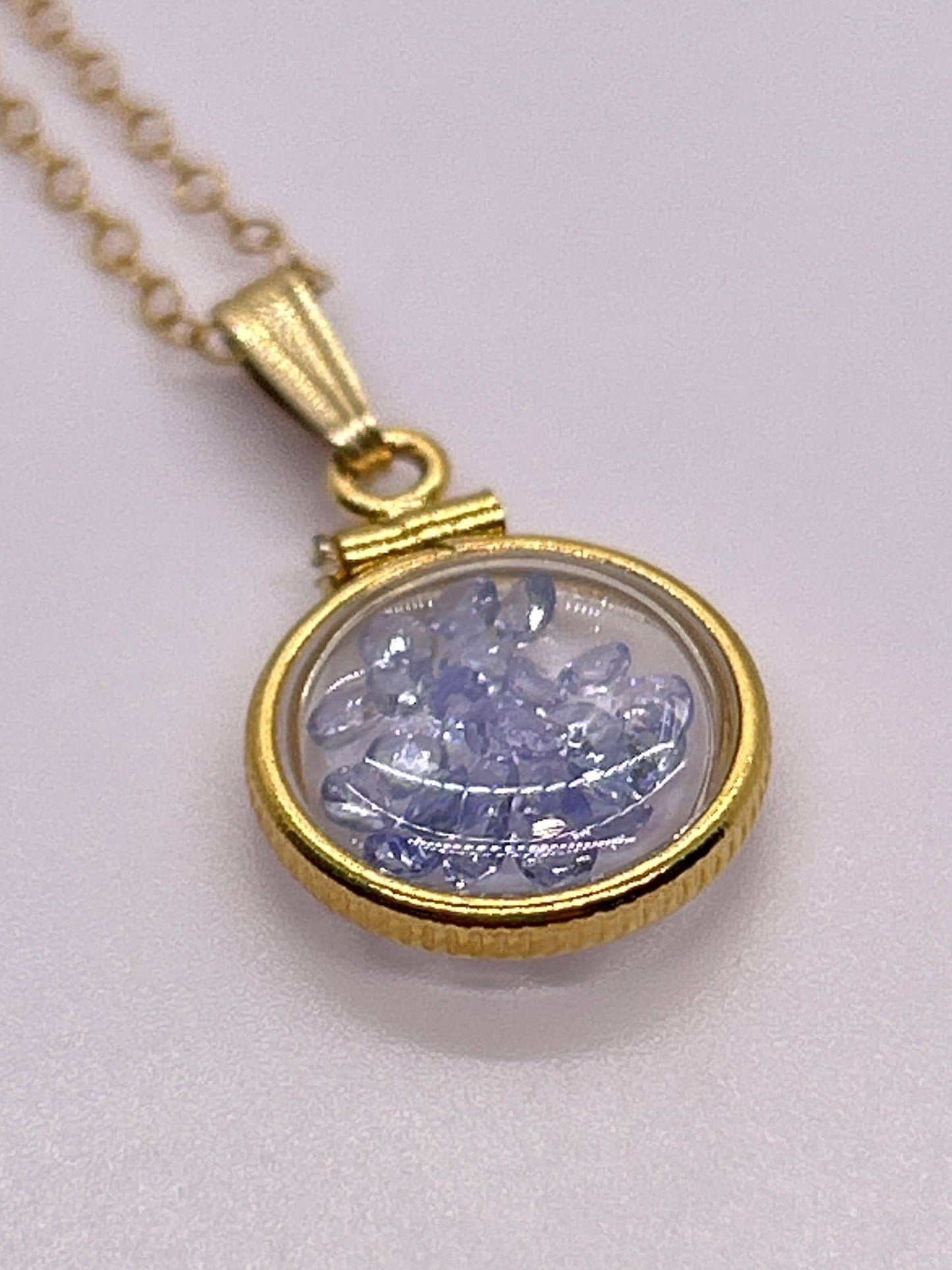 Handmade 12.5 mm 14k gold filled gemstone  shaker locket, 0.75 cttw. tanzenite, birthstone december