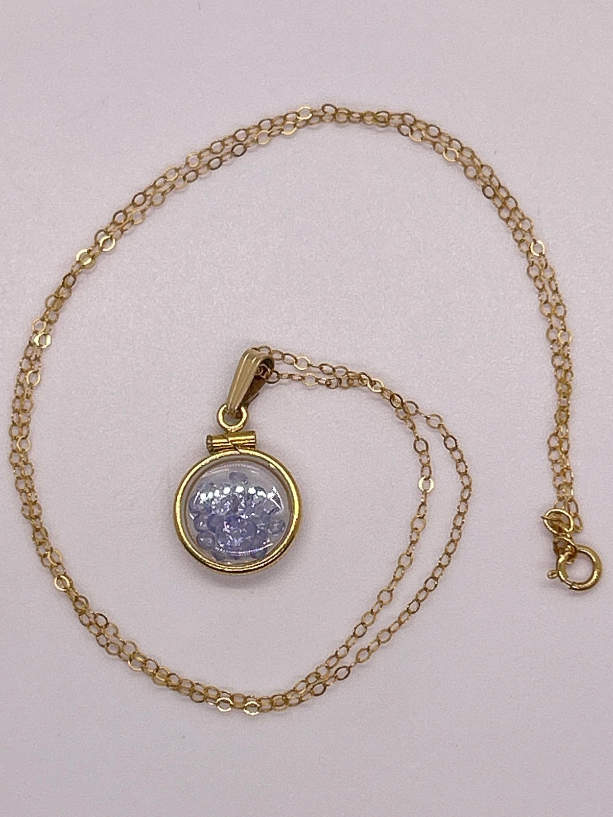 Handmade 12.5 mm 14k gold filled gemstone  shaker locket, 0.75 cttw. tanzenite, birthstone december
