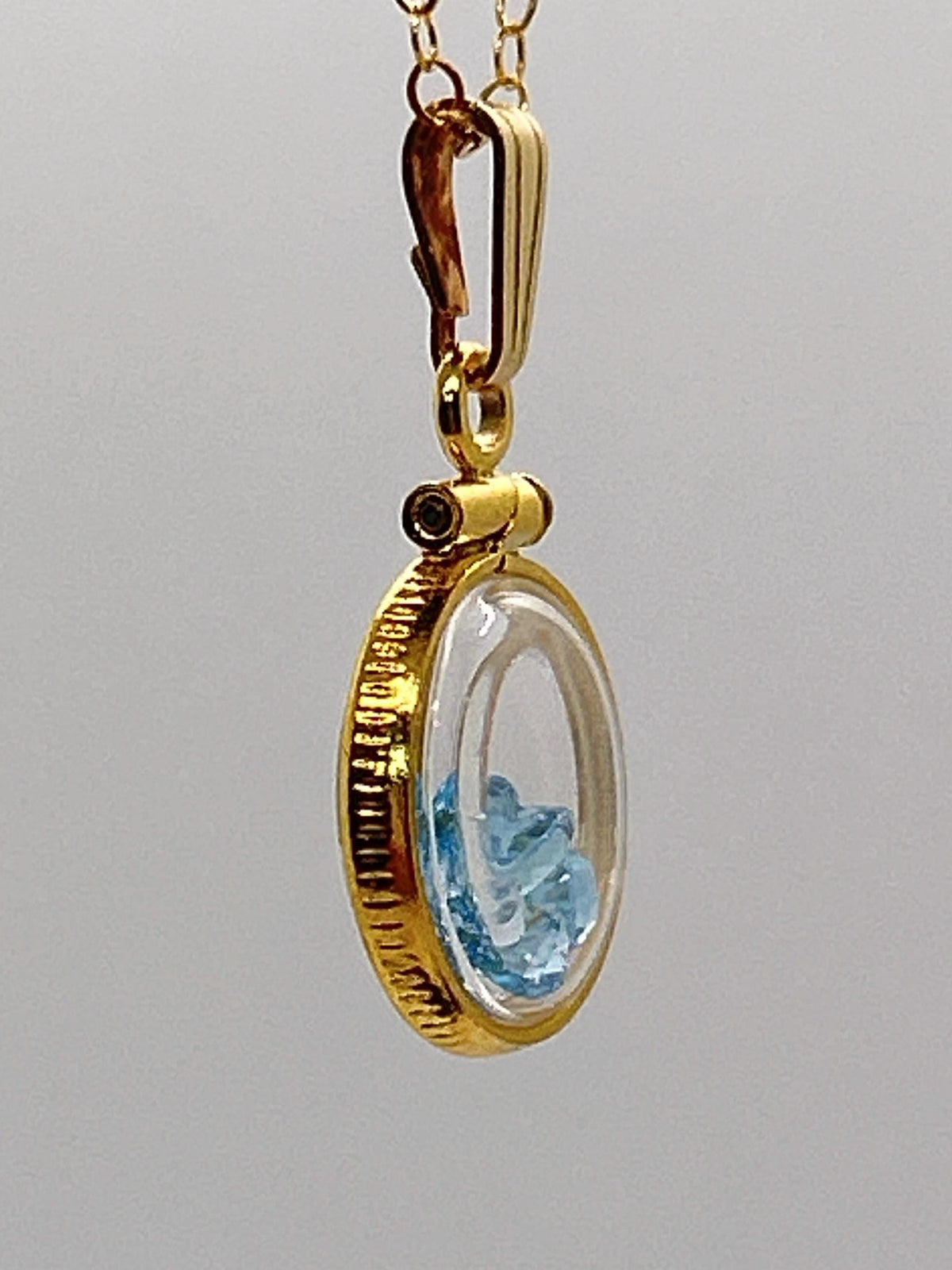 Handmade 12.5 mm 14k gold filled gemstone shaker locket, 0.75 cttw. london blue topaz, december birthstone