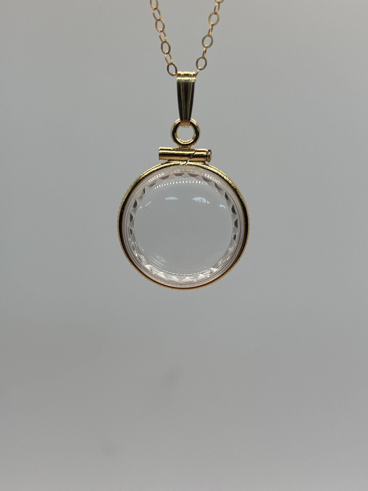 Empty Gold Filled 18mm diamond edge handmade 14k gold filled shaker locket necklace w/ free screwdriver waiting for small treasure.