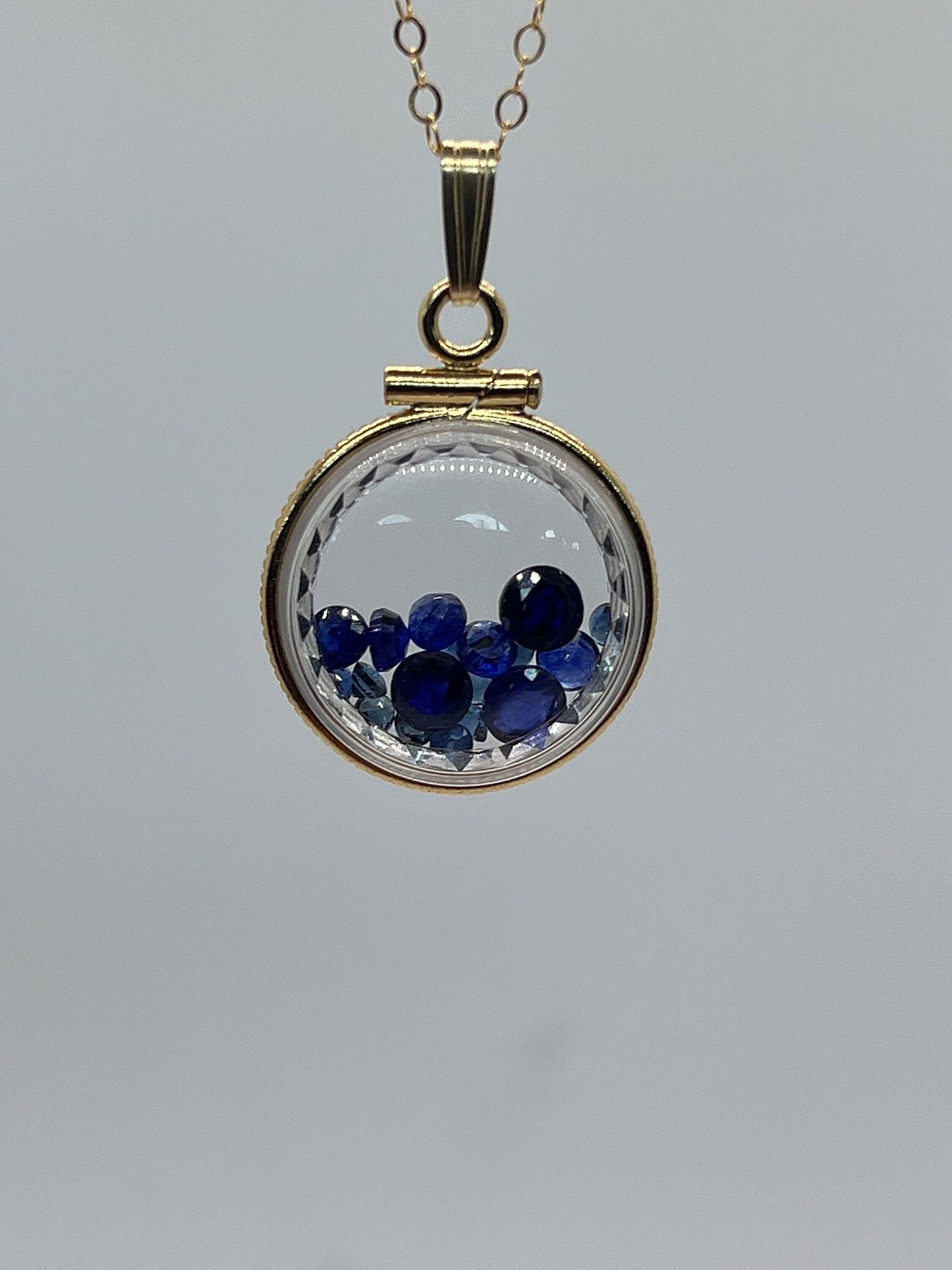 Empty Gold Filled 18mm diamond edge handmade 14k gold filled shaker locket necklace w/ free screwdriver waiting for small treasure.
