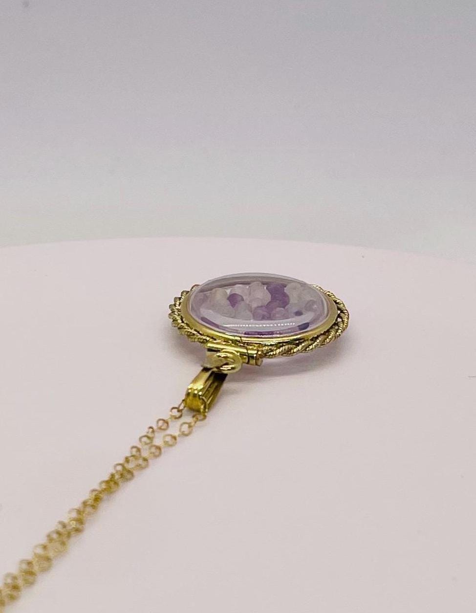 Hand made 21 mm nickel size 14k gold filled lucite genuine fluorite shaker locket with rope edge, with beautiful bead crystals.