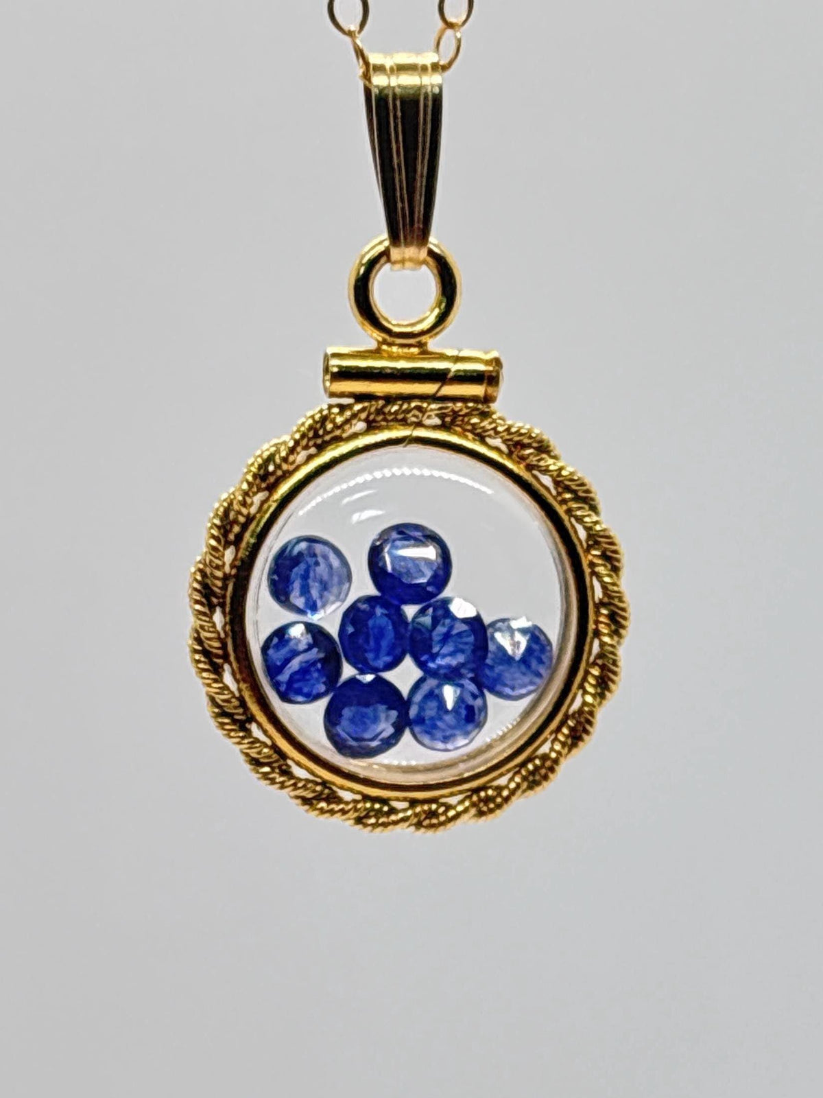 Handmade 12.5 mm 14k gold filled gemstone  shaker locket with twisted rope edge bezel, 0.75 cttw. blue saphire, birthstone september