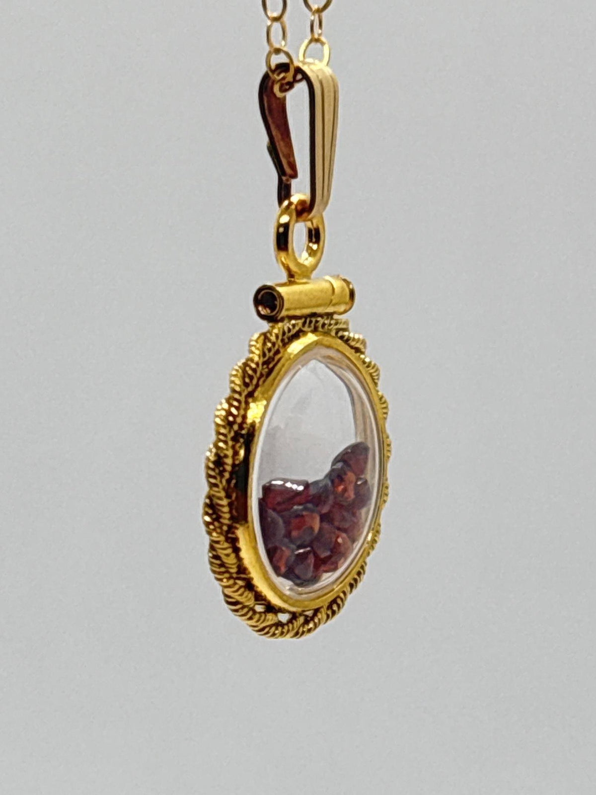 Handmade 12.5 mm 14k gold filled gemstone  shaker locket with twisted rope edge bezel, 0.75 cttw. red garnet, birthstone january