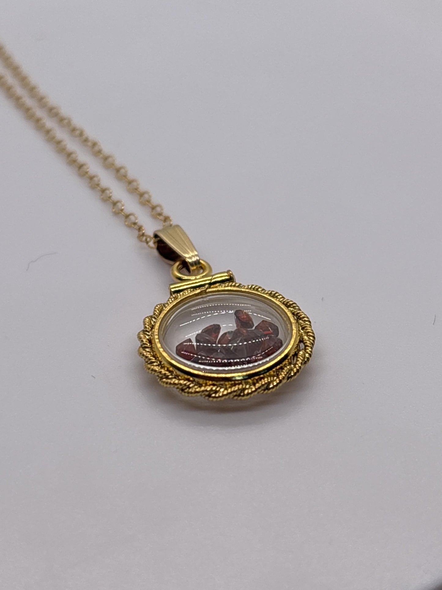 Handmade 12.5 mm 14k gold filled gemstone  shaker locket with twisted rope edge bezel, 0.75 cttw. red garnet, birthstone january