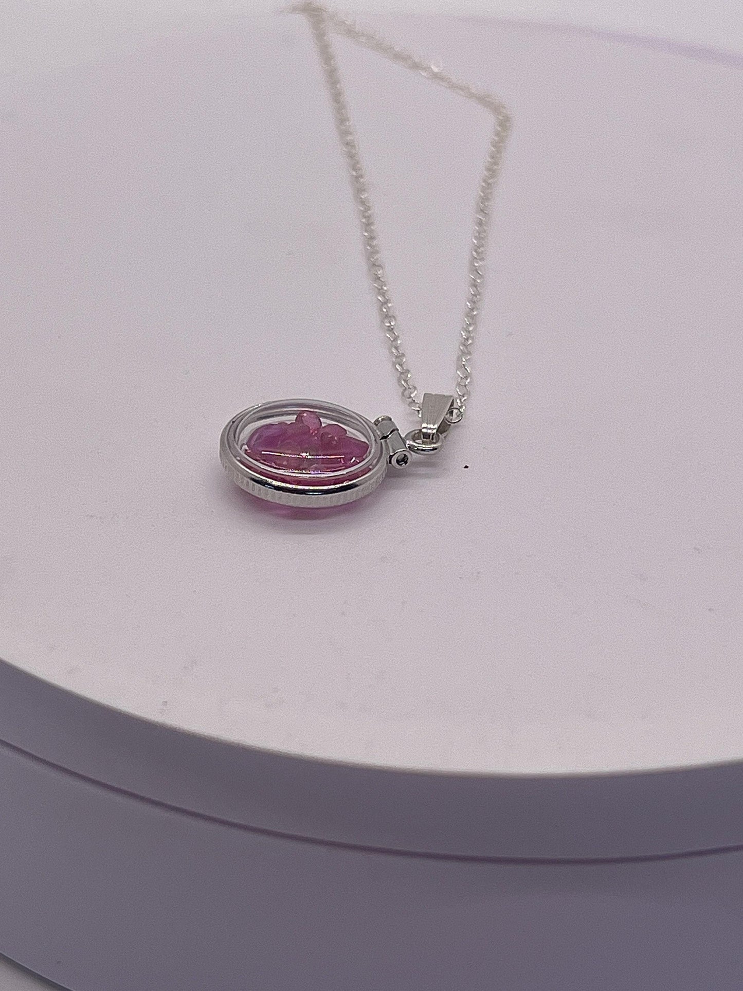 Handmade diminutive sterling silver ruby shaker locket lucite view locket, necklace, beautiful july birthstone. 1.65 tcw round cut rubies