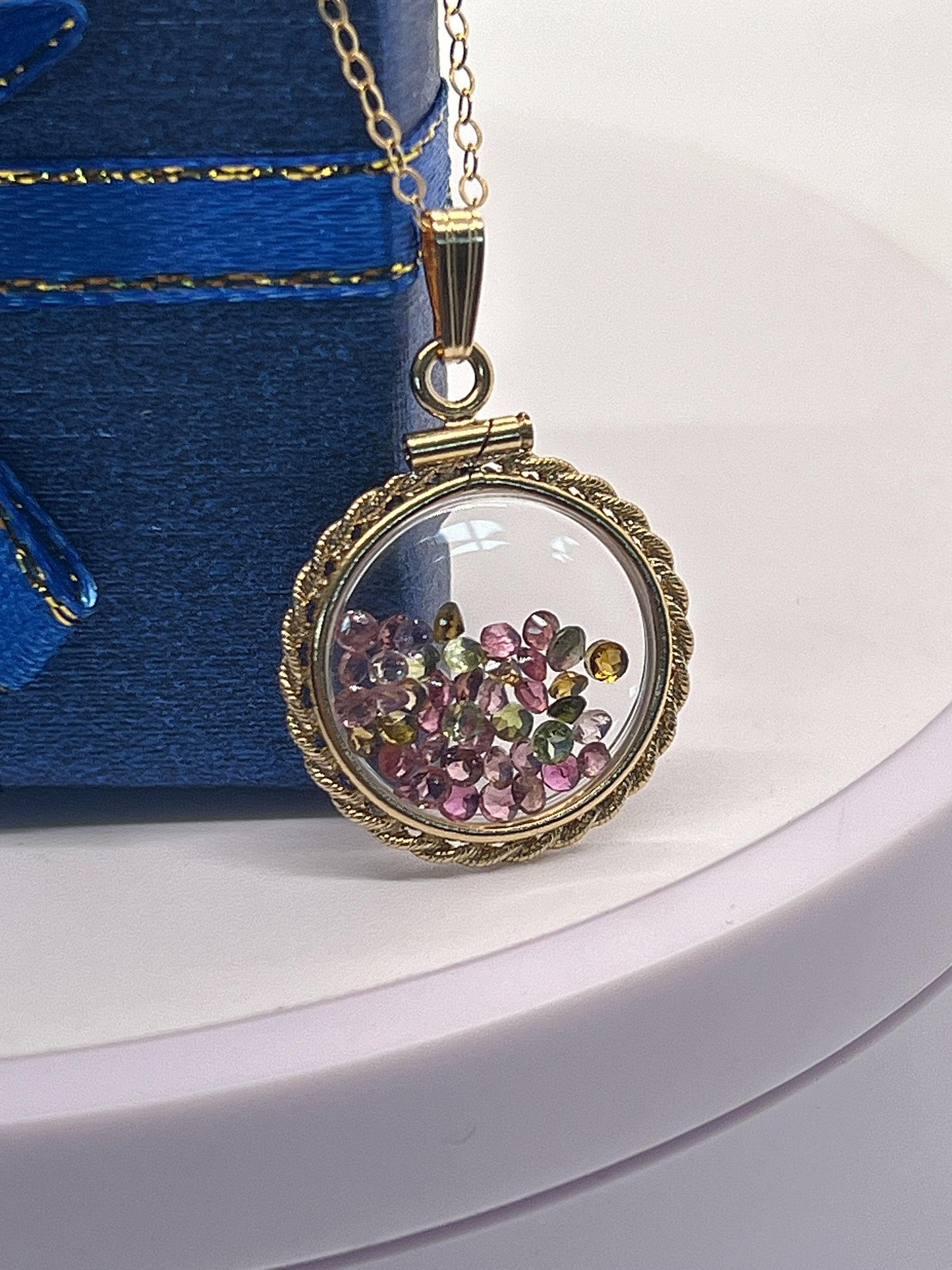 Hand made 21 mm nickel size 14k gold filled lucite tourmaline shaker locket with rope edge, beautiful october birthstone.