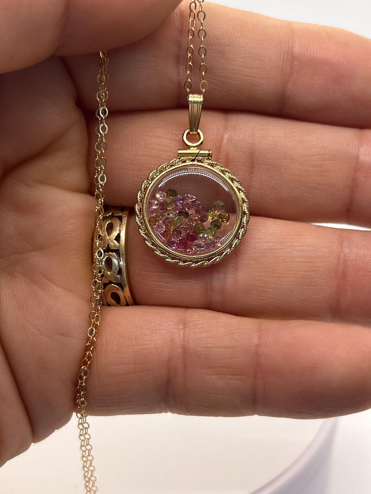 Hand made 21 mm nickel size 14k gold filled lucite tourmaline shaker locket with rope edge, beautiful october birthstone.