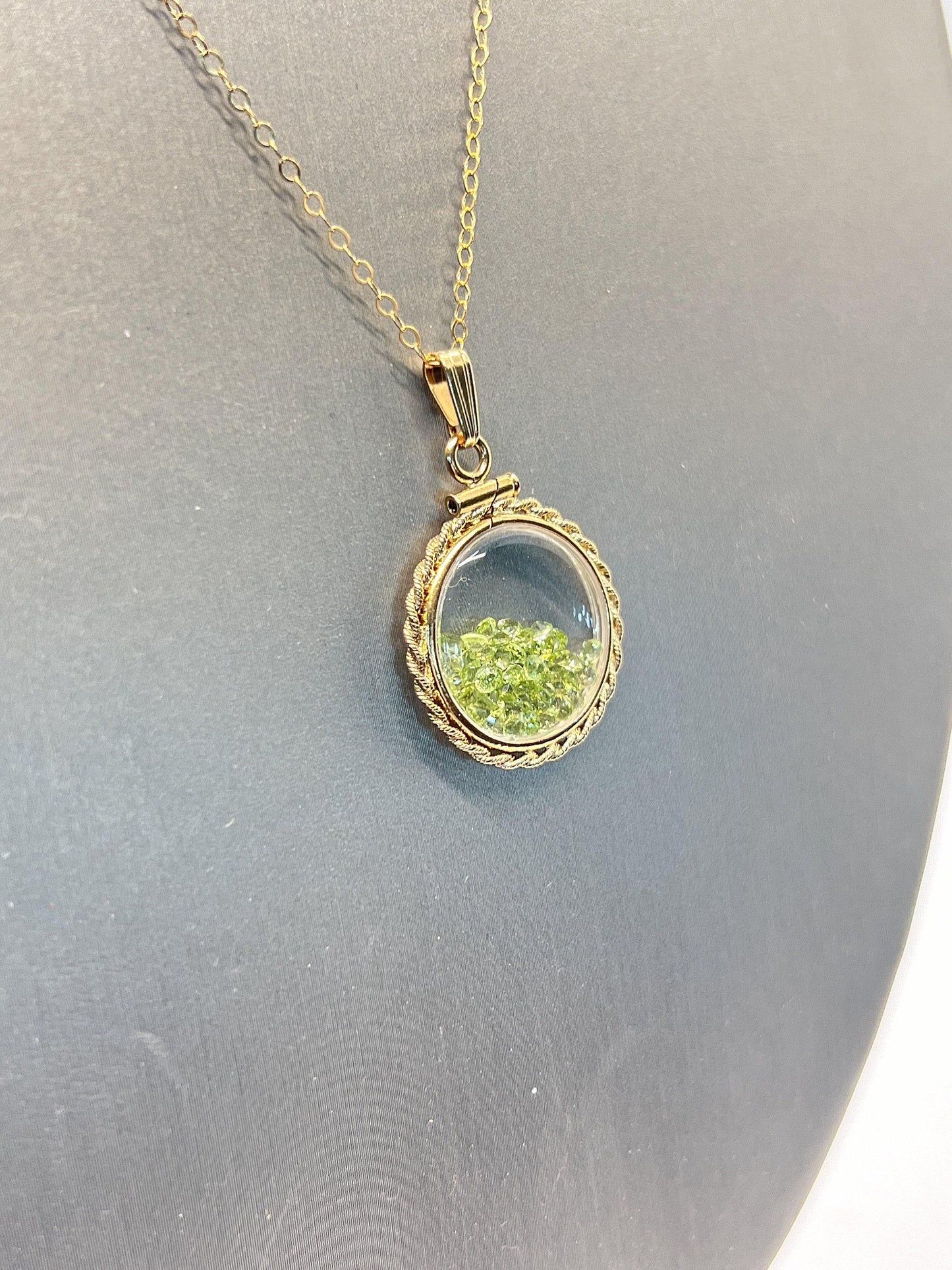 Handmade 21 mm nickel size 14k gold filled peridot shaker locket  with rope edge beautiful august birthstone.