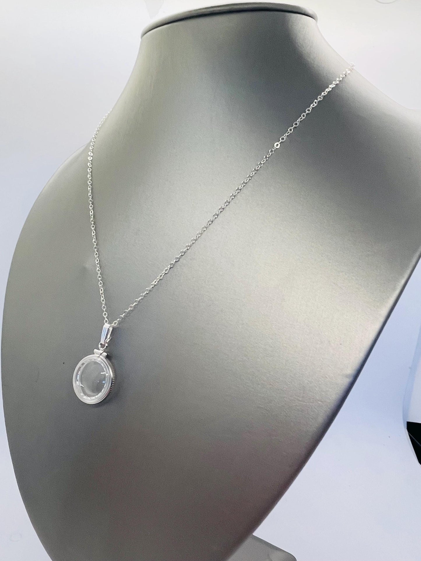 Empty customizable 18mm handmade sterling silver diamond edge shaker locket, dime sized necklace w/ free screwdriver