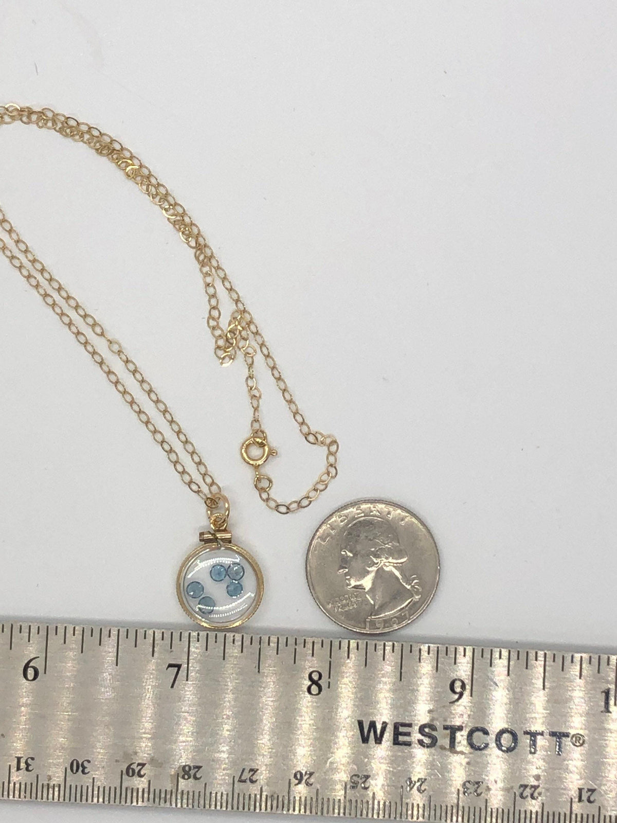 Vintage topaz shaker locket 12k gold filled with five beautiful faceted genuine round cut 3mm gemstones, november birthstone new old stock