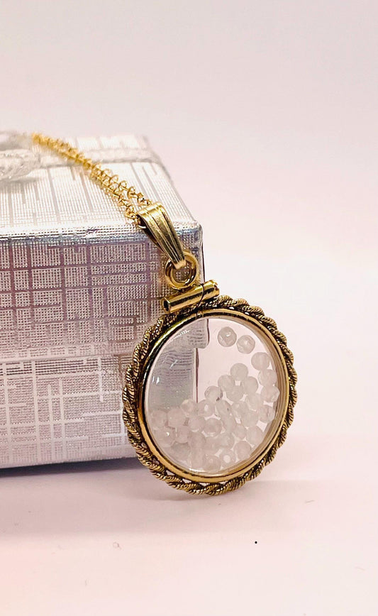 Hand made 21 mm nickel size 14k gold filled lucite genuine labradorite shaker locket with rope edge and  beautiful bead crystals.