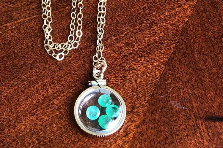 Vintage emerald shaker locket, 12k gold filled, genuine natural stones new old stock 50 years old. make a locket for your mom
