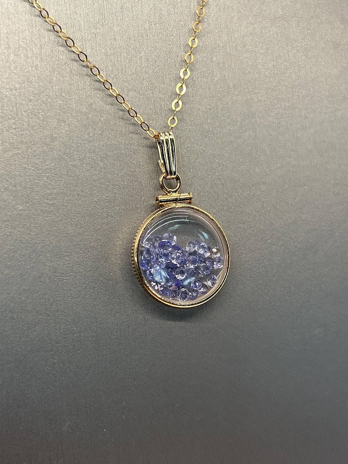 14k solid gold tanzanite  16.5mm handmade shaker locket 1.75 ctw