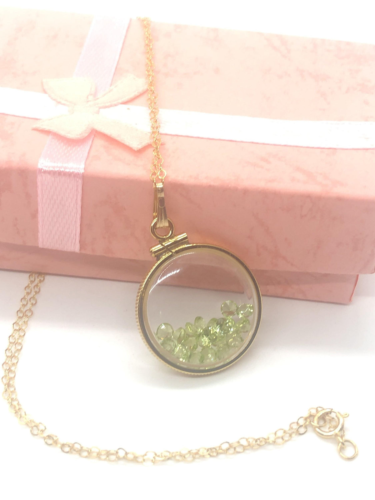 Vintage peridot shaker locket 12k gold filled, 50 year old new old stock,  20mm or 15 mm august birthstone, free locket screwdriver