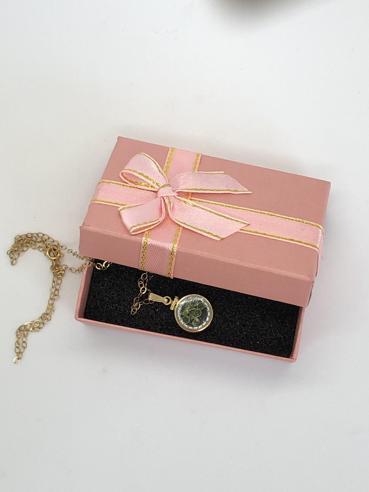 Solid 14K Gold 12.5mm Diamond-Edge Shaker Locket for Tiny Keepsakes