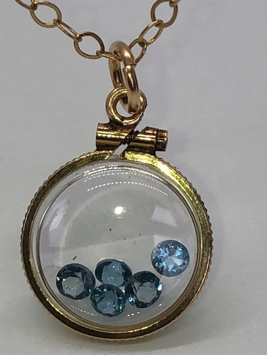 Vintage Topaz Shaker Locket 12k gold filled with five beautiful faceted genuine round cut 3mm gemstones, November birthstone New Old Stock