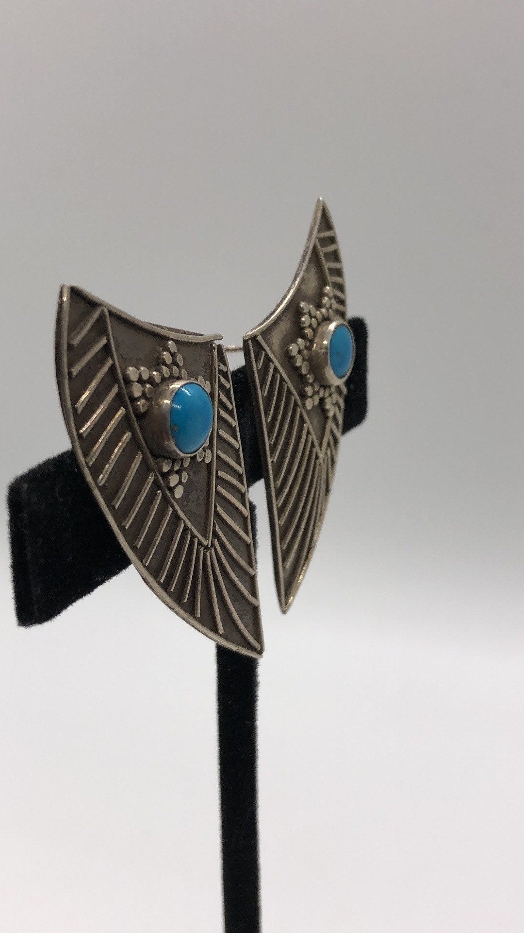Vintage Handmade Sterling Silver and turquoise Earrings Indonesia, Vintage old stock, Beautiful
