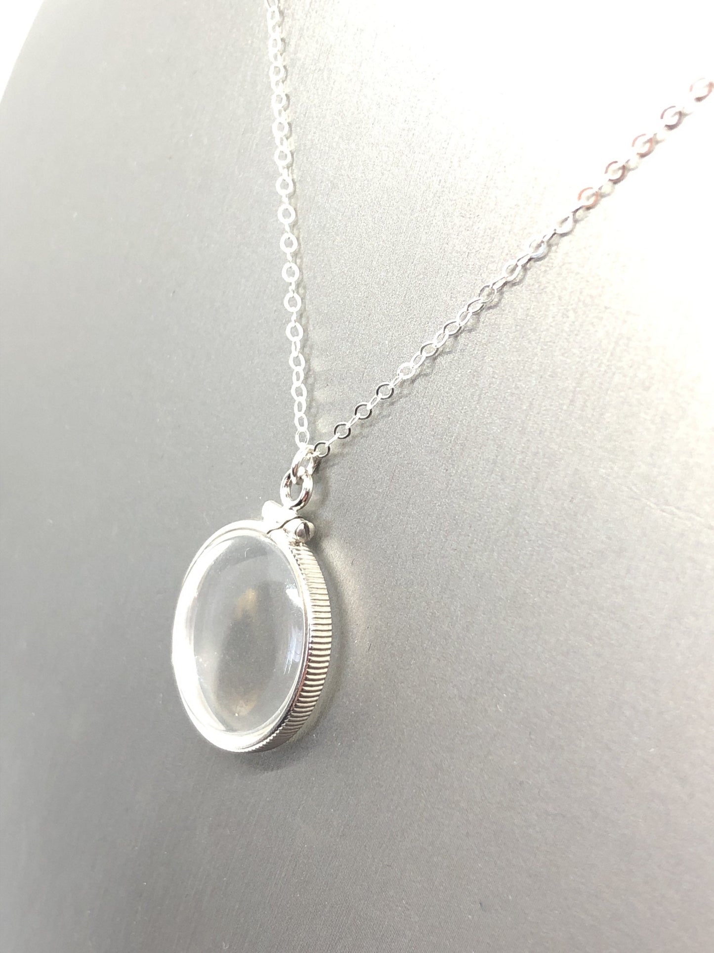 Empty 20mm Handmade sterling silver shaker locket, Free Locket Screwdriver INCLUDED , waiting for your little treasures, with chain