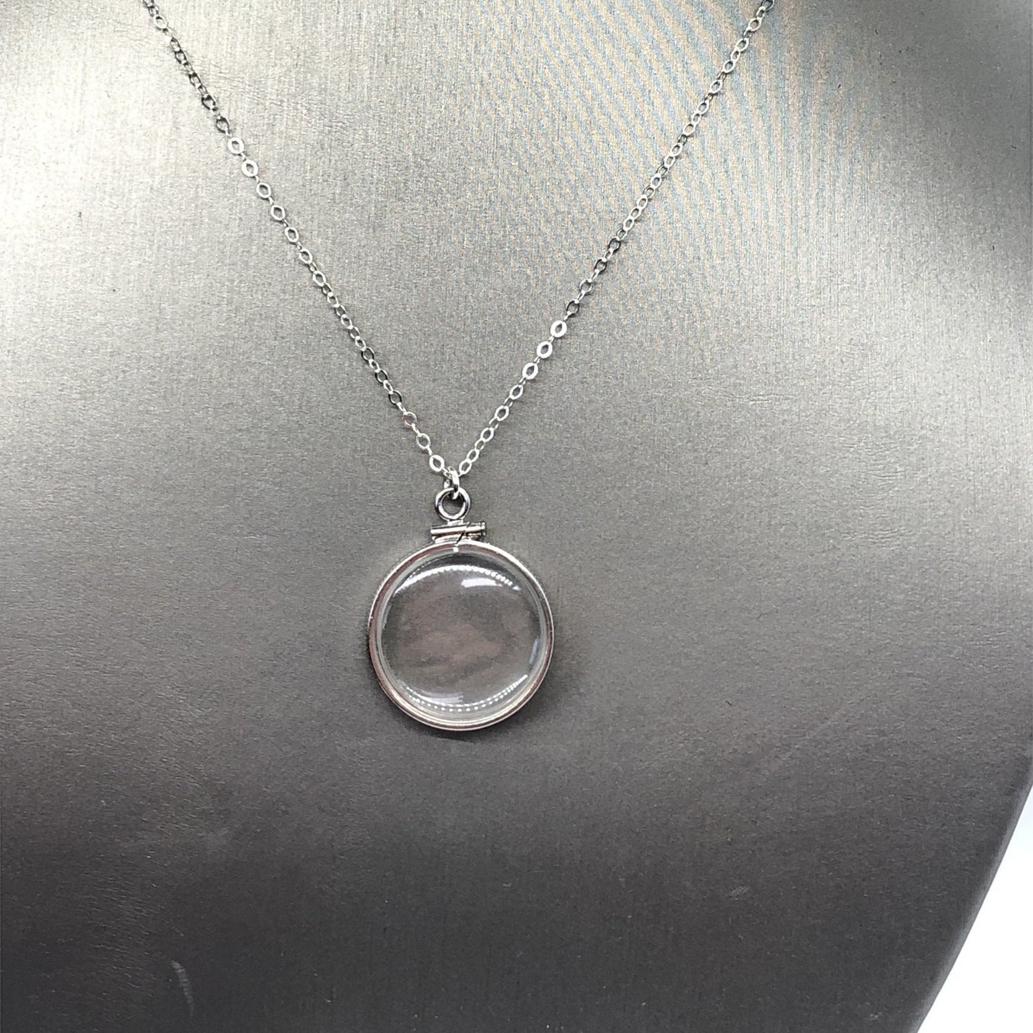 Empty 20mm Handmade sterling silver shaker locket, Free Locket Screwdriver INCLUDED , waiting for your little treasures, with chain