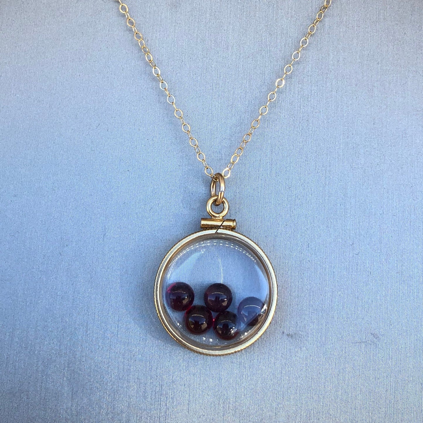 Handmade Garnet Shaker Locket, 14k gold filled w/ 3.98 CTW of natural gems, January birthstone Customize one for your Mother's Day, Ask me!