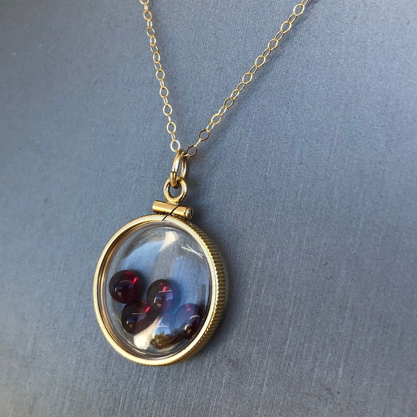 Handmade Garnet Shaker Locket, 14k gold filled w/ 3.98 CTW of natural gems, January birthstone Customize one for your Mother's Day, Ask me!