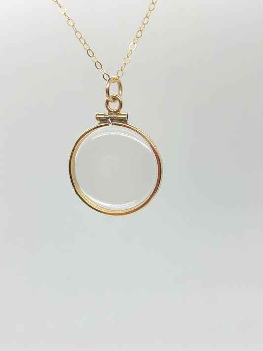 Empty Vintage 12k gold filled Locket, 20 mm, new old stock with chain Free small Screwdriver included!