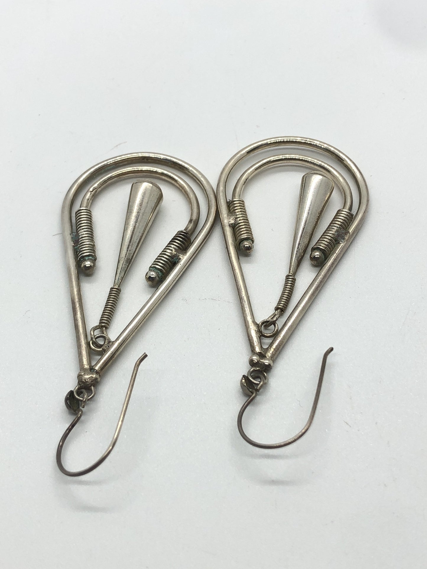 Large Vintage Handmade Sterling Silver Earrings Indonesia, Vintage new old stock, Beautiful pair shape moving design