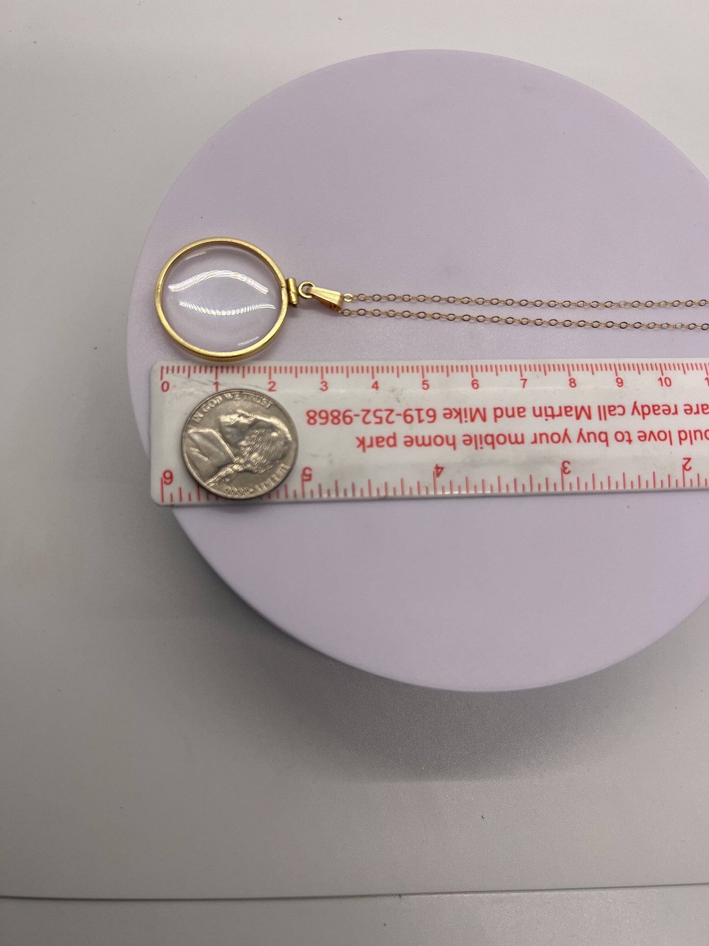 25mm 14K Gold-Filled Shaker Locket detail