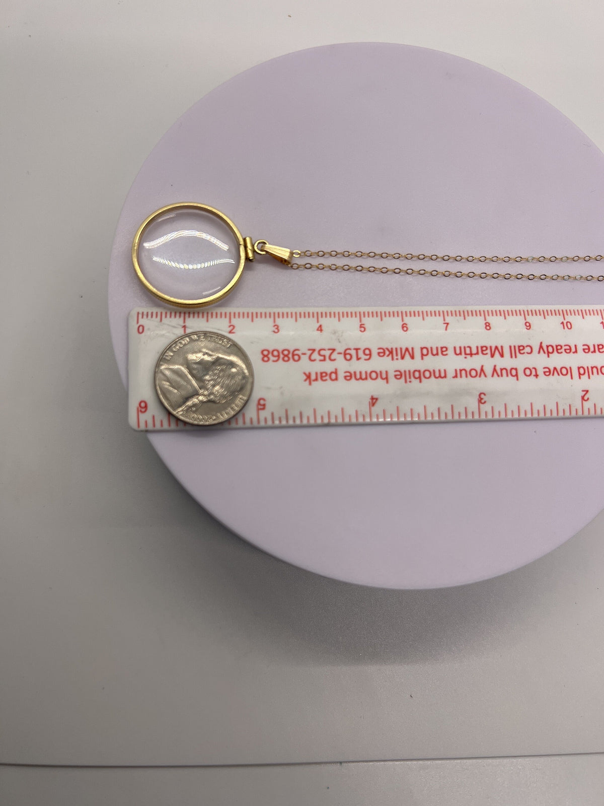 25mm 14K Gold-Filled Shaker Locket detail