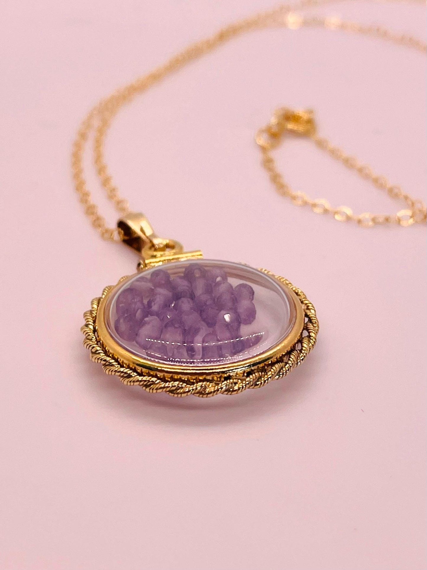 Hand Made 21 mm Nickel Size 14k Gold Filled Lucite Genuine Amethyst Shaker Locket with ROPE EDGE and  Beautiful Bead Crystals.