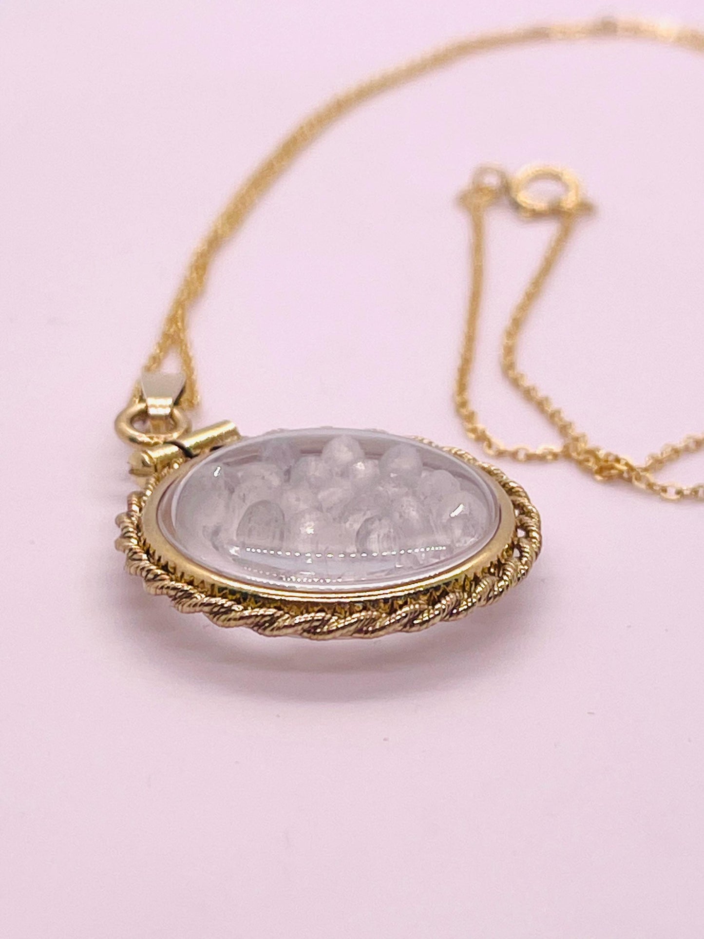 Hand Made 21 mm Nickel Size 14k Gold Filled Lucite Genuine Moonstone Shaker Locket with ROPE EDGE and  Beautiful Bead Crystals.