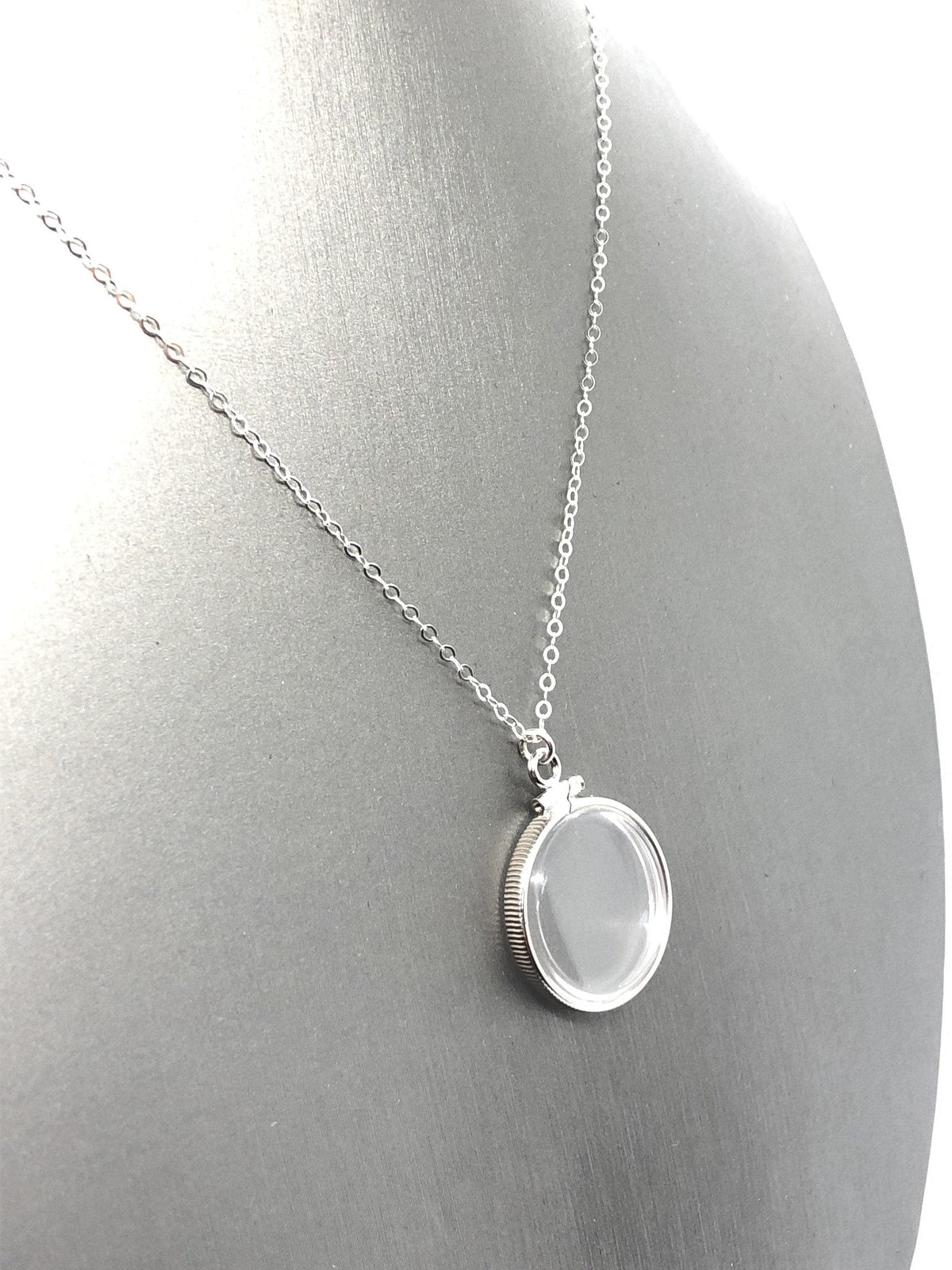 20mm Sterling Silver Shaker Locket for Keepsakes detail