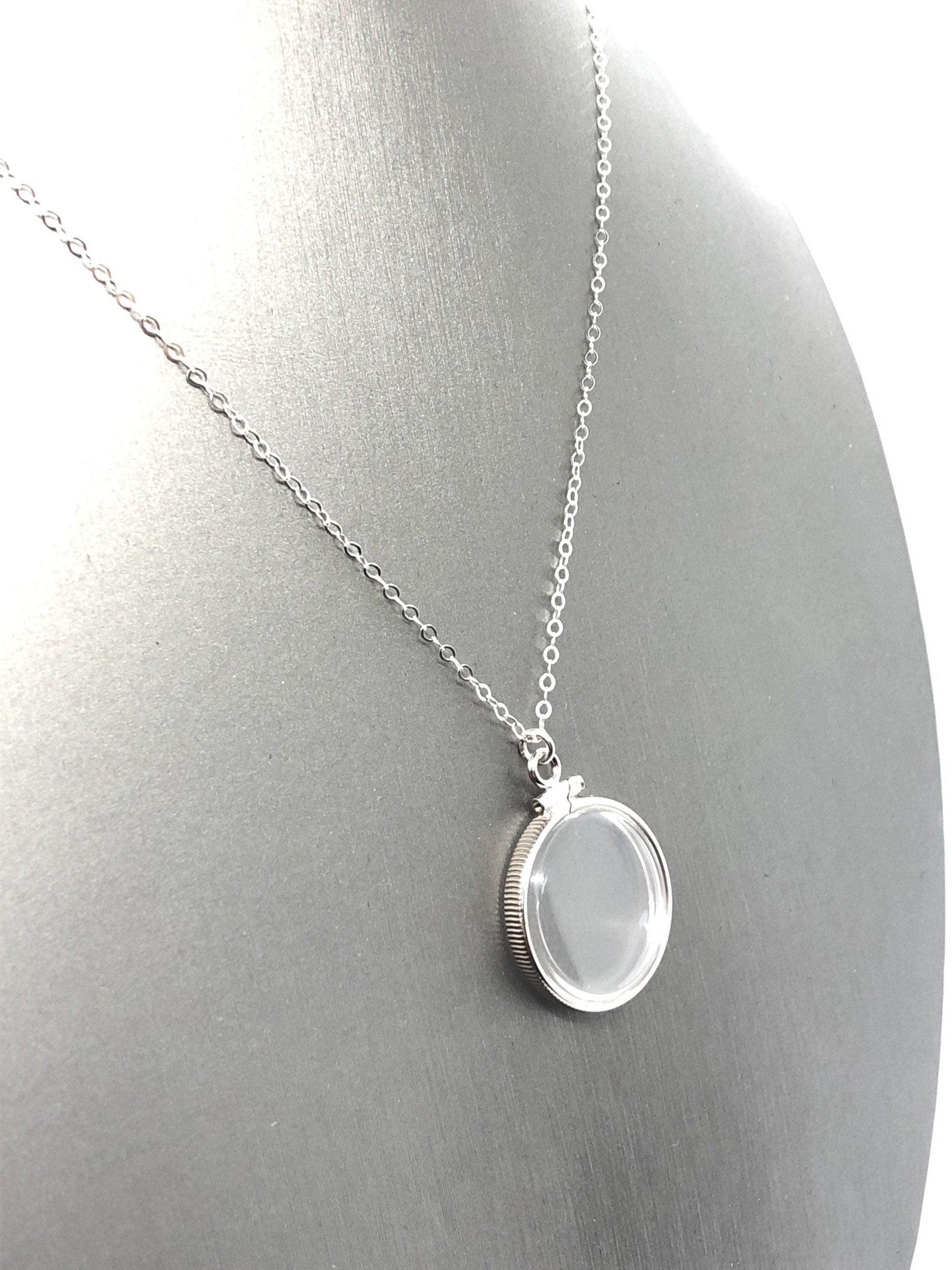 20mm Sterling Silver Shaker Locket for Keepsakes detail