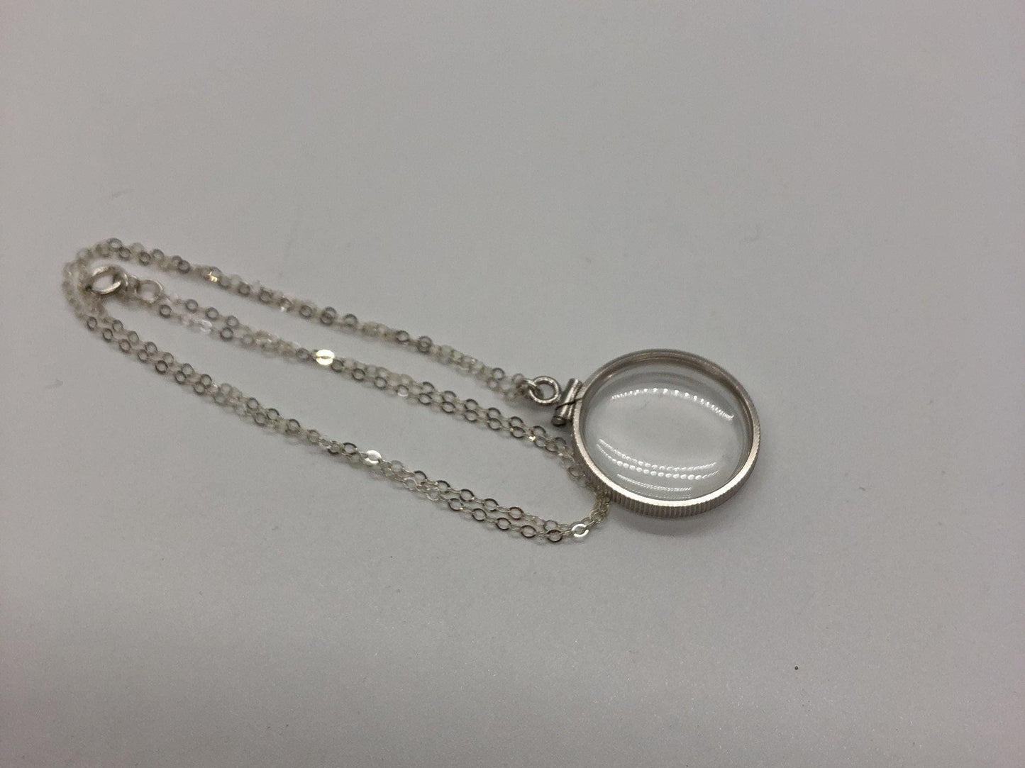 20mm Sterling Silver Shaker Locket for Keepsakes detail