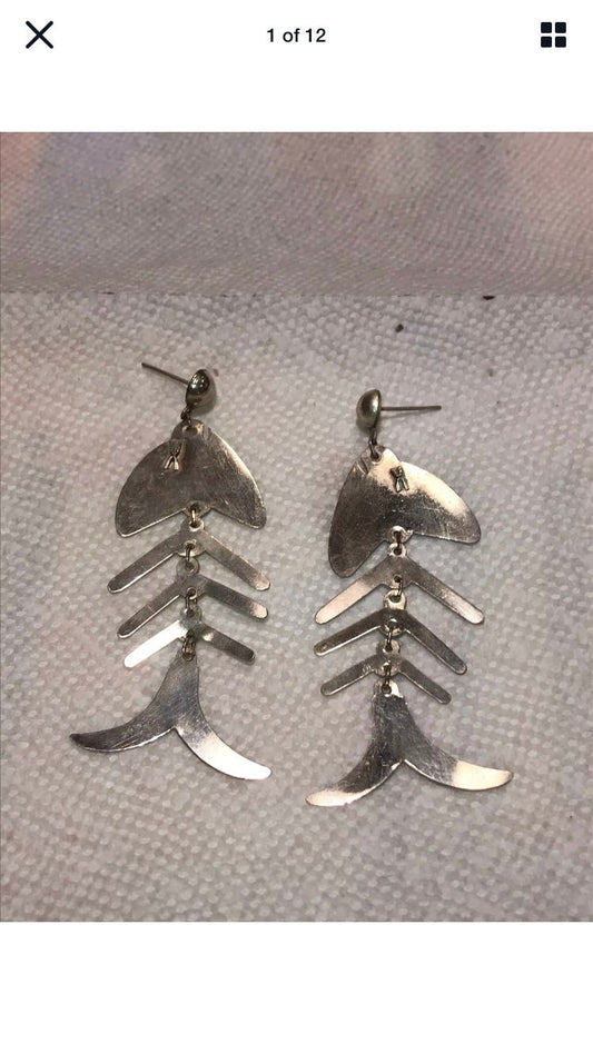 Sterling Silver Cute fish bone earrings new vintage old stock, Indonesia